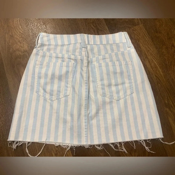 PacSun Blue White Striped denim skirt rough hem Size 23 - Picture 3 of 8